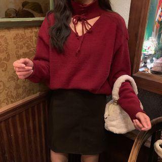 High-neck Cutout Tie String Knit Top