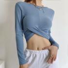 Long-sleeve Knotted Hem Cropped T-shirt