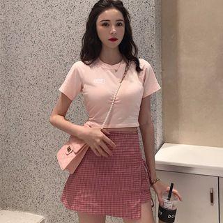 Short-sleeve Crop Top / Plaid A-line Skirt