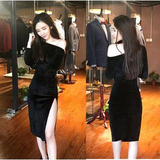 Velvet Off-shoulder Long-sleeve Midi Bodycon Dress