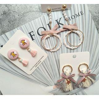 Tasseled Earring / Metallic Hoop Drop Earring