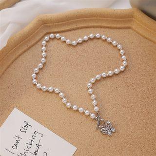 Butterfly Charm Faux Pearl Choker As Shown In Figure - One Size