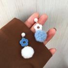 Asymmetrical Hairball Earring S925 Silver - 1 Pair - Earrings - Hairball - One Size