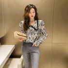 Lace-collar Printed Blouse