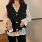 Plain Cable Knitted Vest / Lace Long-sleeve Top