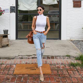 Set: Turtleneck Sleeveless Knit Top + Distressed Tapered Jeans