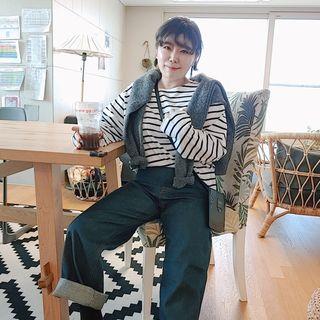 Loose-fit Long Stripe T-shirt