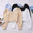 Embossed Puff-sleeve Crop Top