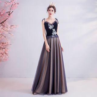 Flower Applique Spaghetti-strap V-neck A-line Evening Gown