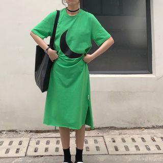 Moon Print Elbow Sleeve Midi T-shirt Dress