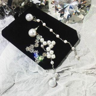 Asymmetric Star Pearl Drop Earring