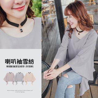 Chiffon Top With Necklace