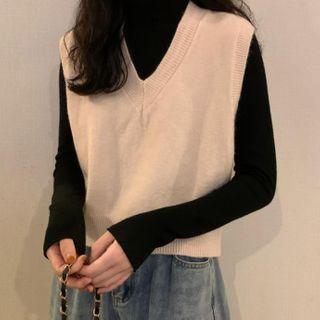Long-sleeve Turtle Neck T-shirt / Knit Vest