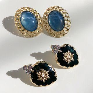 Retro Rhinestone / Gemstone Earring