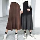 Tie-waist Pleated Maxi Skirt