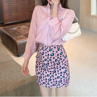 Plain Long-sleeve Shirt / Leopard Print Mini Pencil Skirt