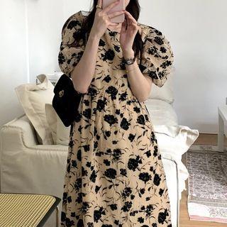 Short-sleeve Floral A-line Dress Almond & Black - One Size