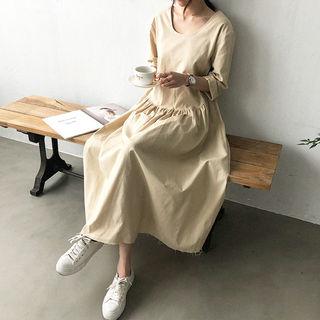 Scoop-neck Flared Maxi Dress