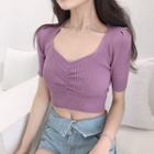Sweetheart Neckline Short-sleeve Cropped Knit Top