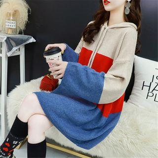 Color Panel Oversize Knit Hoodie