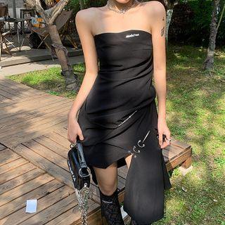 Off-shoulder Asymmetrical Dress