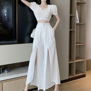 Puff-sleeve Crop Top / Slit Wide-leg Pants