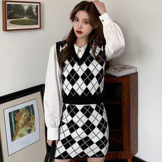 Argyle Sweater Vest / Mini Pencil Skirt / Plain Shirt