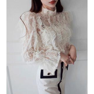 Set: Puff-sleeve Frilled Lace Blouse + Camisole
