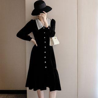Contrast Collar Buttoned Velvet A-line Dress