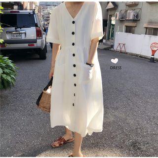V-neck Pocketed Short-sleeve Midi Dress