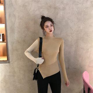 Long-sleeve Mock Neck Knit Top / Cropped Boot-cut Dress Pants