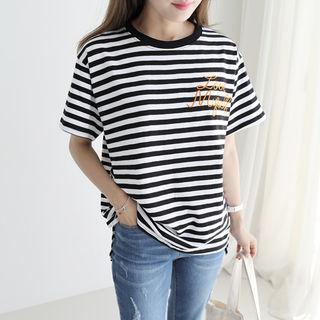 Short-sleeve Lettering Stripe T-shirt