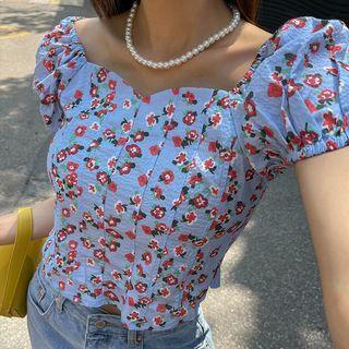 Puff-sleeve Floral Smocked Crop Top