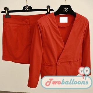 Set: Blazer + Shorts