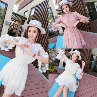 Flower Applique Elbow-sleeve Dress