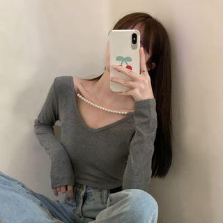 Long-sleeve Faux Pearl Strap T-shirt
