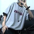 Elbow-sleeve Contrast Trim Letter T-shirt Gray - One Size