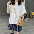 Polo Collar Short Sleeve T-shirt / Plaid A-line Skirt