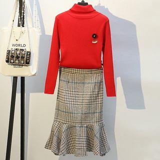 Set: Mock Neck Long-sleeve Top + Plaid Midi Skirt