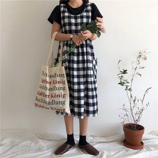 Plaid Sleeveless Midi Dress / Short Sleeve T-shirt