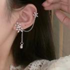 Flower Asymmetrical Chained Earring 1 Pair - 0856a - Silver Needle - Silver - One Size