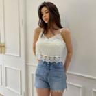 Sleeveless Lace-trim Crinkled Crop Top