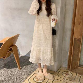 Plain Sweater / Midi Lace Dress