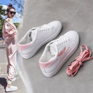 Letter Embroidered Two-tone Sneakers