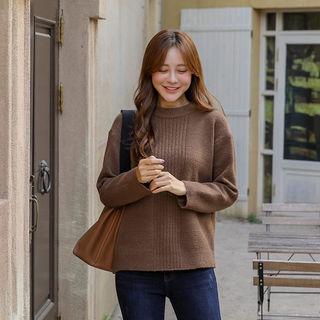 Drop-shoulder Ribbed-panel Sweater