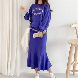 Set: Letter-printed Sweatshirt + Long Mermaid Skirt