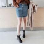 Frayed Washed Denim Miniskirt With Belt