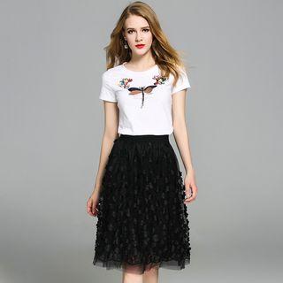 Set: Applique Short-sleeve T-shirt + Floral Applique Midi Skirt