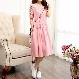 Short-sleeve Lace Panel Midi Dress