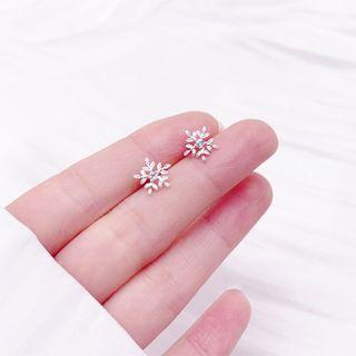 Rhinestone Snowflake Stud Earring 1 Pair - Eh0582 - 925 Silver - Silver - One Size